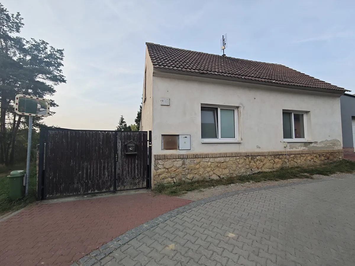 Pronájem rodinného domu 57 m², pozemek 530 m²
